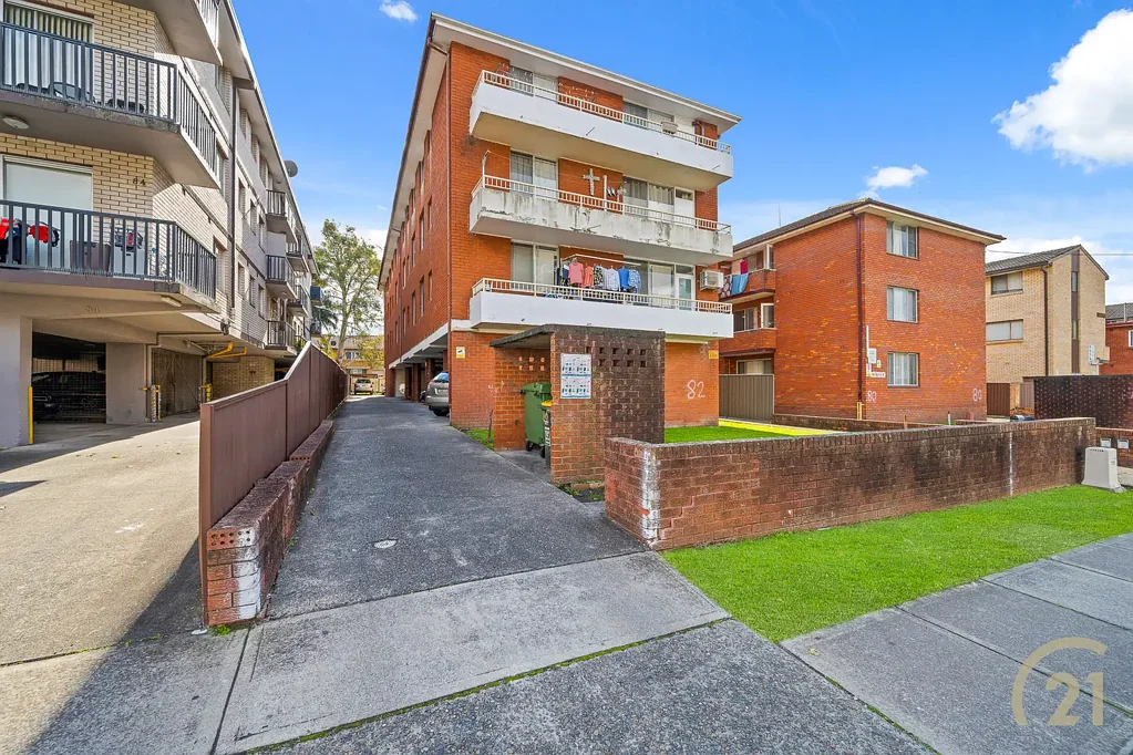 Fairfield 2Moenga READY TO MOVE IN OR THE PERFECT INVESTMENT OPPORTUNITY