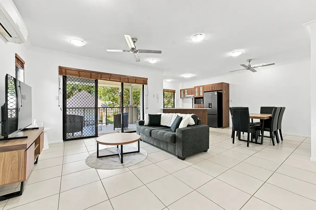 LUXURY RESORT-STYLE LIVING – FULLY FURNISHED & READY FOR YOU!