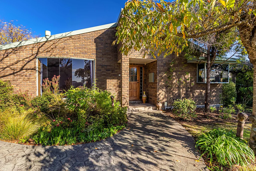 Witherlea 3 Bedroom Family home to love