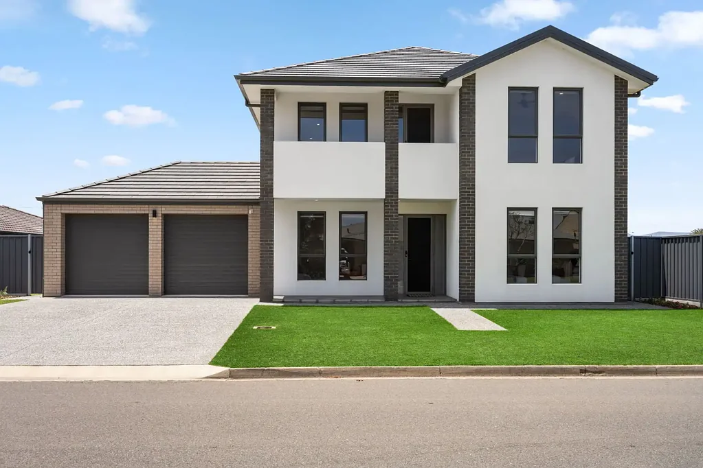 West Beach 3 Slaapkamer Light, Space & Connected Living in West Beach.