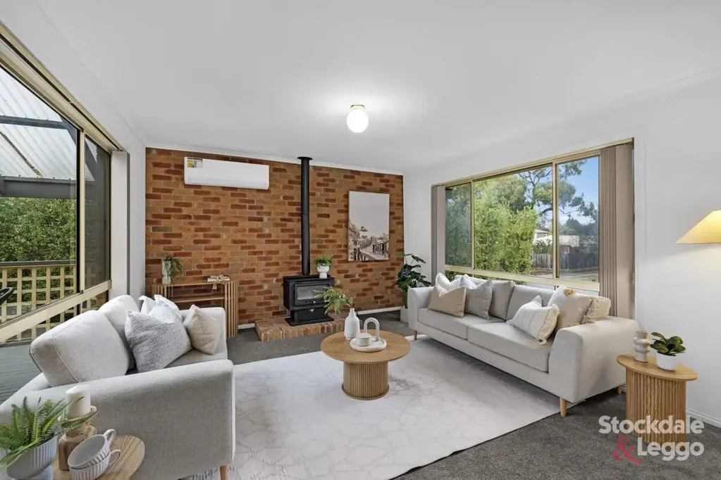 Langwarrin 3침실 Style, space & location — the complete family package!