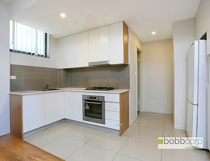 11/81-83 MERRYLANDS Road, Merrylands, NSW 2160, 2房, 2浴, Unit