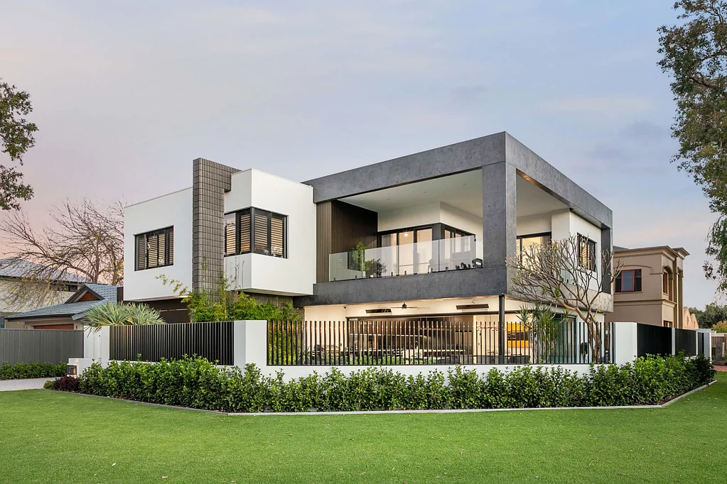 2 Birch Street, Attadale, WA 6156