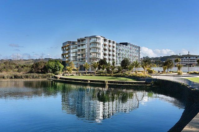 606/3 Rose Garden Lane, Albany, North Shore City