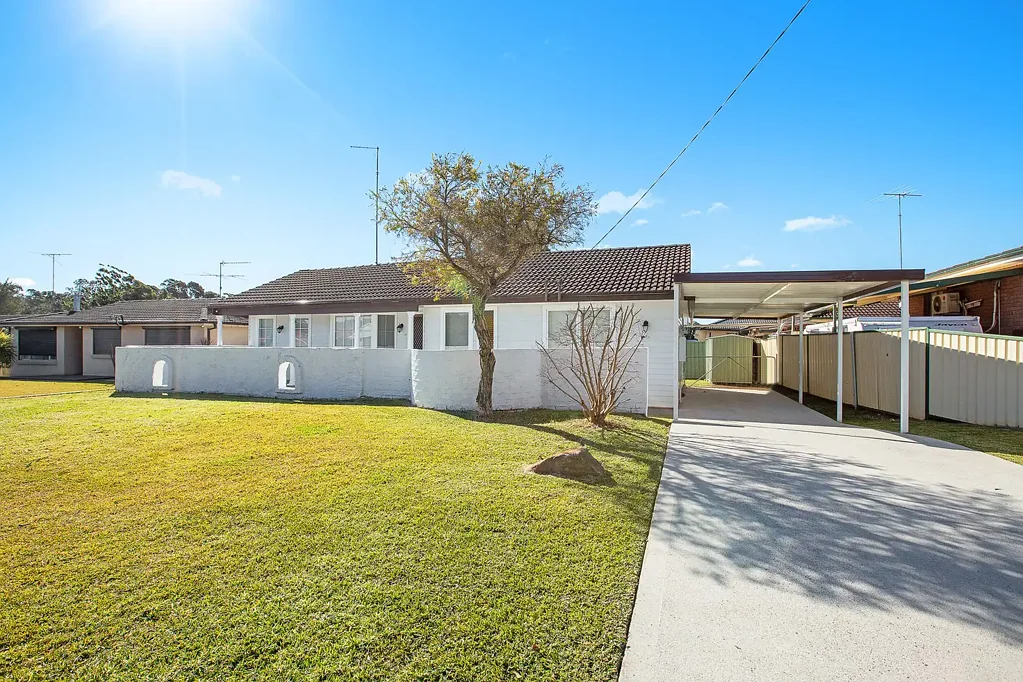 Modern Home in Quiet Location