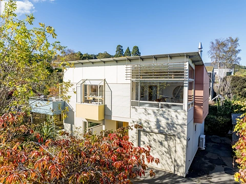 Opoho 3房  Contemporary living, timeless comfort