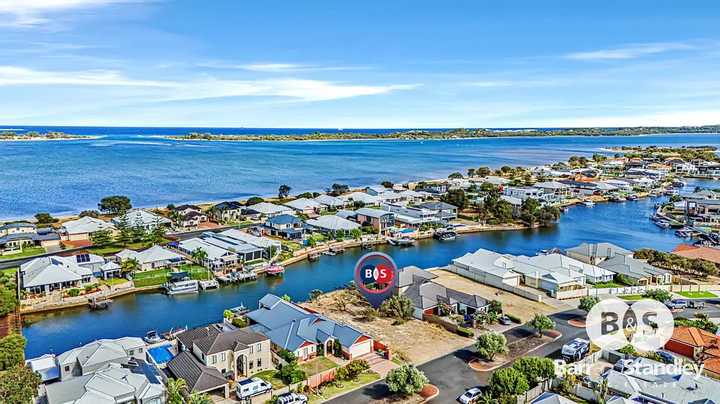 7 Portofino Crescent, Pelican Point, WA 6230
