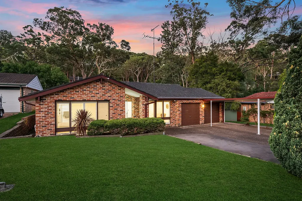 34 Winnicoopa Road, Blaxland, NSW 2774