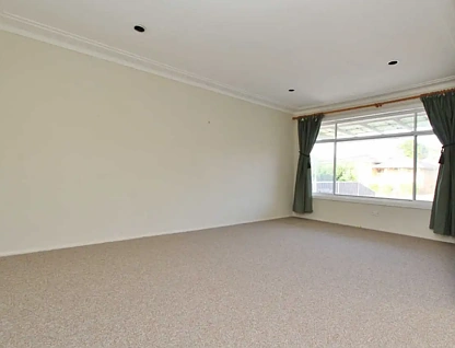 5 Croft Av, Merrylands, NSW 2160, 6房, 3浴, House