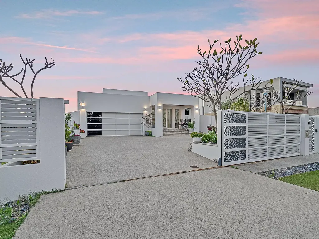 Mandurah 4Zimmer Your waterfront lifestyle starts here.