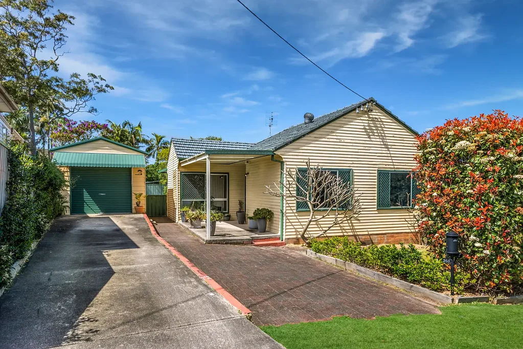 268 Warners Bay Road, Mount Hutton, NSW 2290