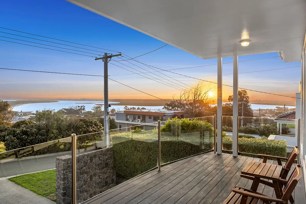 Ocean Grove 4Habitaciones Magnificent Family Home with Spectacular Views