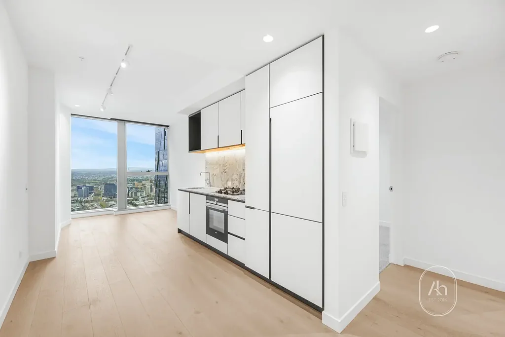 One-Bedroom Apartment @WSP with White goods included