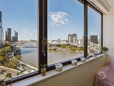 Brisbane City 2 Slaapkamer Unique Dual Key within Brisbane City