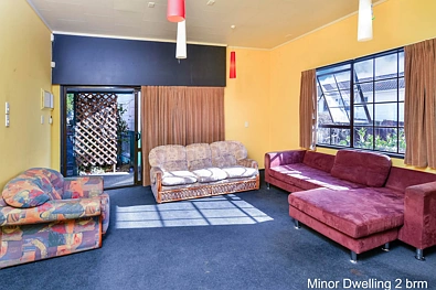 We are Family! 2 Beds Deal