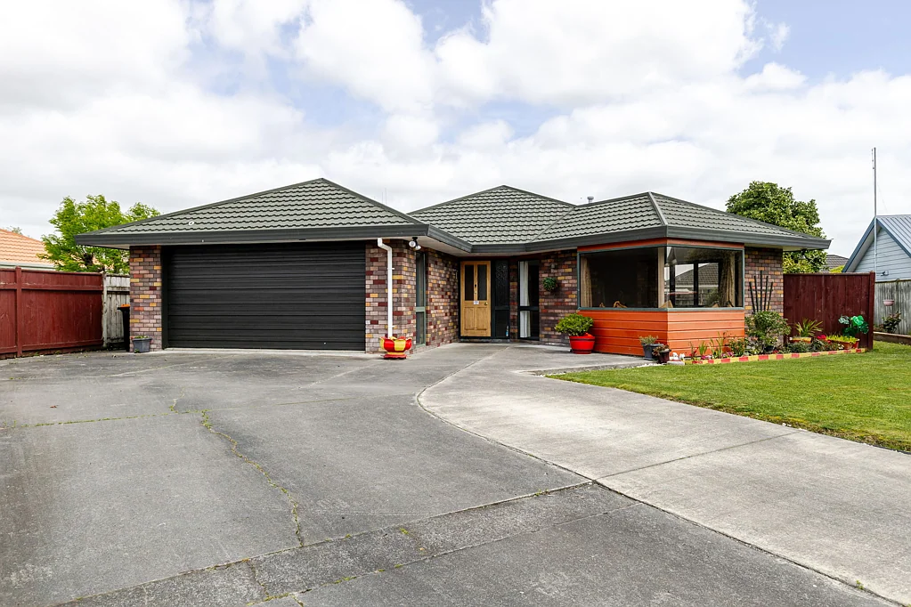 11 Clearview Drive, Milson, Palmerston North, Manawatu-Wanganui