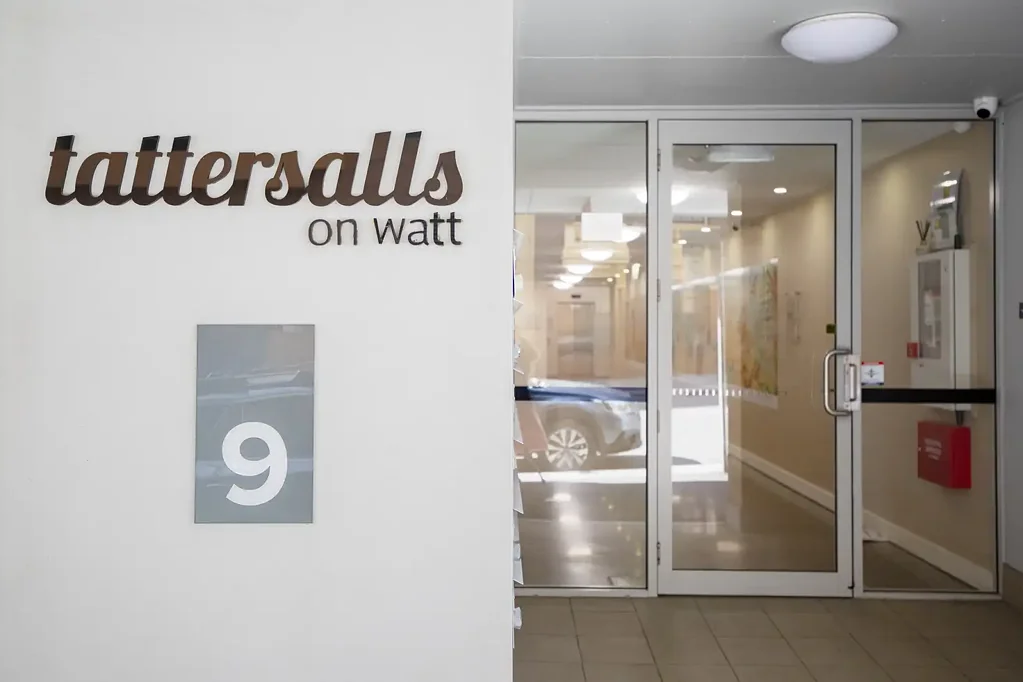 Newcastle 1房  Inner-City Living with Coastal Lifestyle