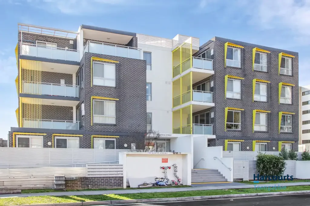 Elegant 2 Bedroom Apartment in Toongabbie!