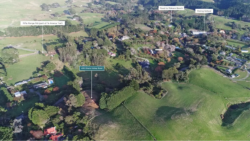 Ohariu  Country Living, City Fringe