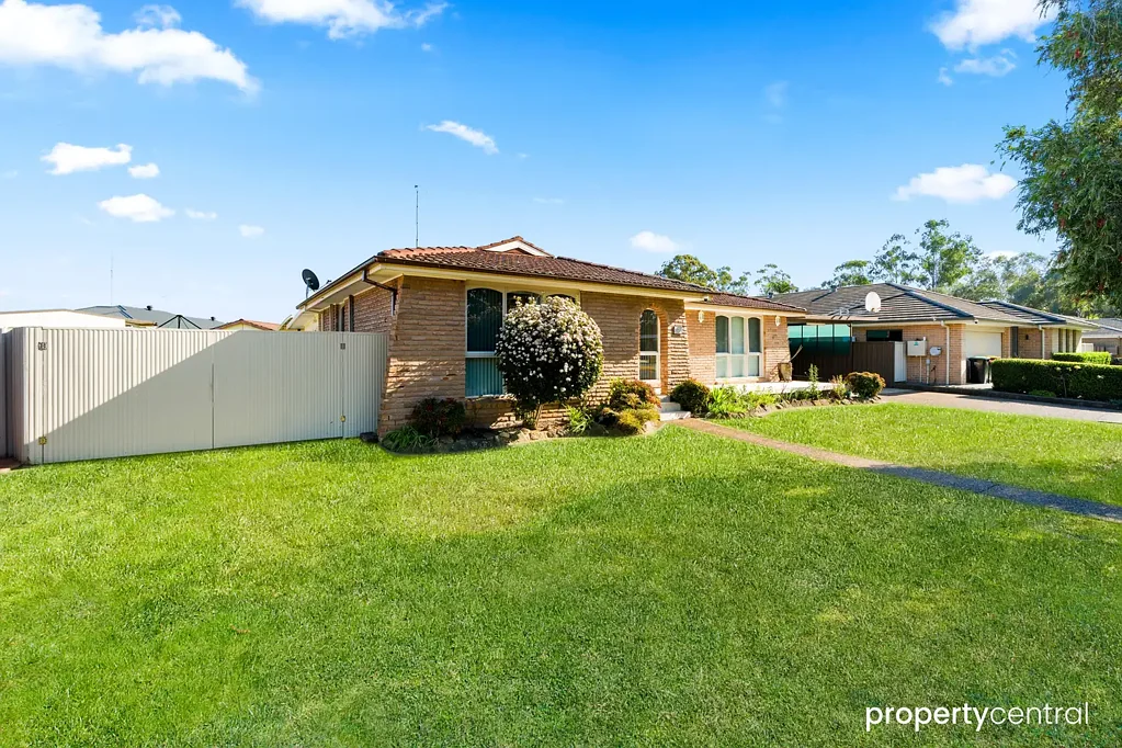 Jamisontown 4房 带游泳池和娱乐区的宽敞家庭生活空间 Spacious Family Living with Pool & Entertaining Area