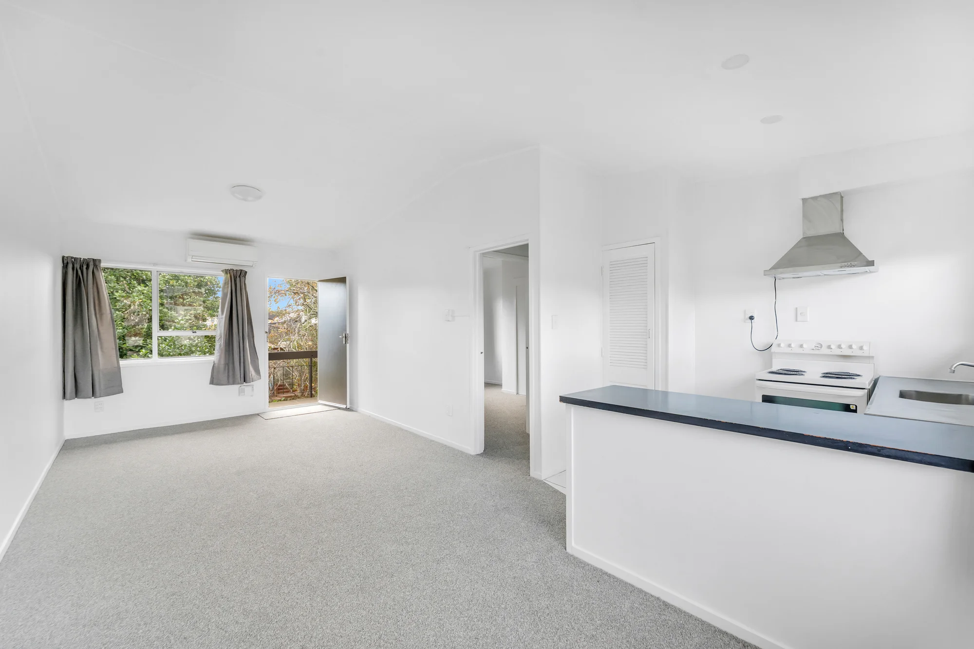 Hillsborough 2房 Fresh Makeover - Offers from $400k
