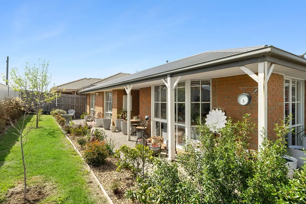 Darley 3 Bedroom Charming, Easy Living in a Great Darley Location