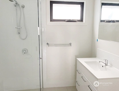 135A Chambers Flat Road, Marsden, Brisbane - Southern Region, 2 chambres, 1 salles de bain, House