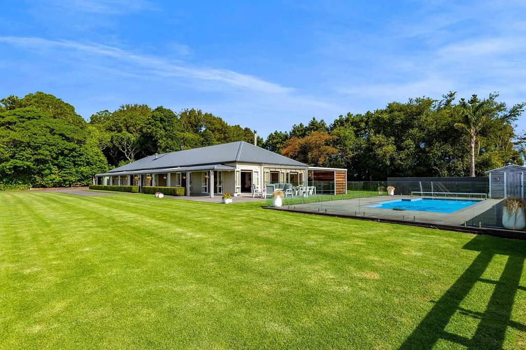 Lepperton 5房  The good life starts here - views & lifestyle