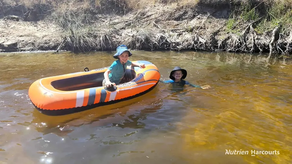 Cowalla River View Retreat!