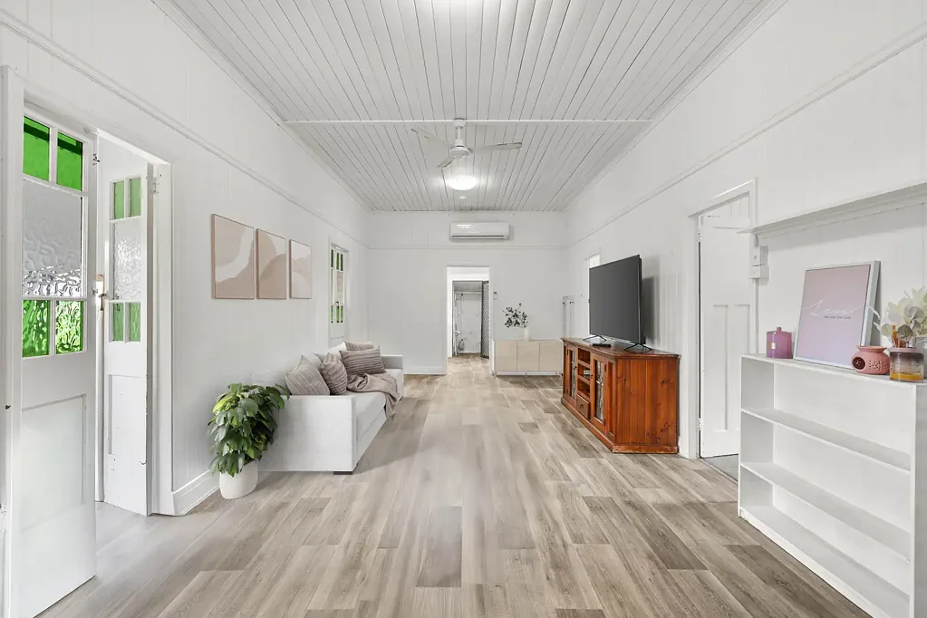 Mackay 5 Bedroom Value-Packed Opportunity in the Heart of Mackay