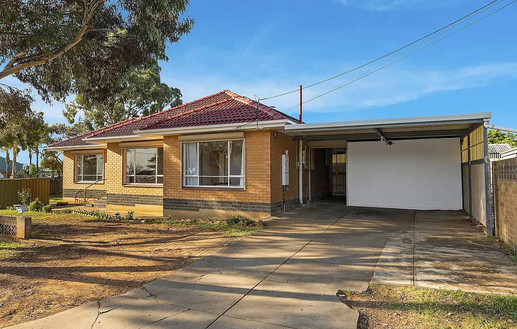 2 Leabrook Drive, Para Hills, SA 5096