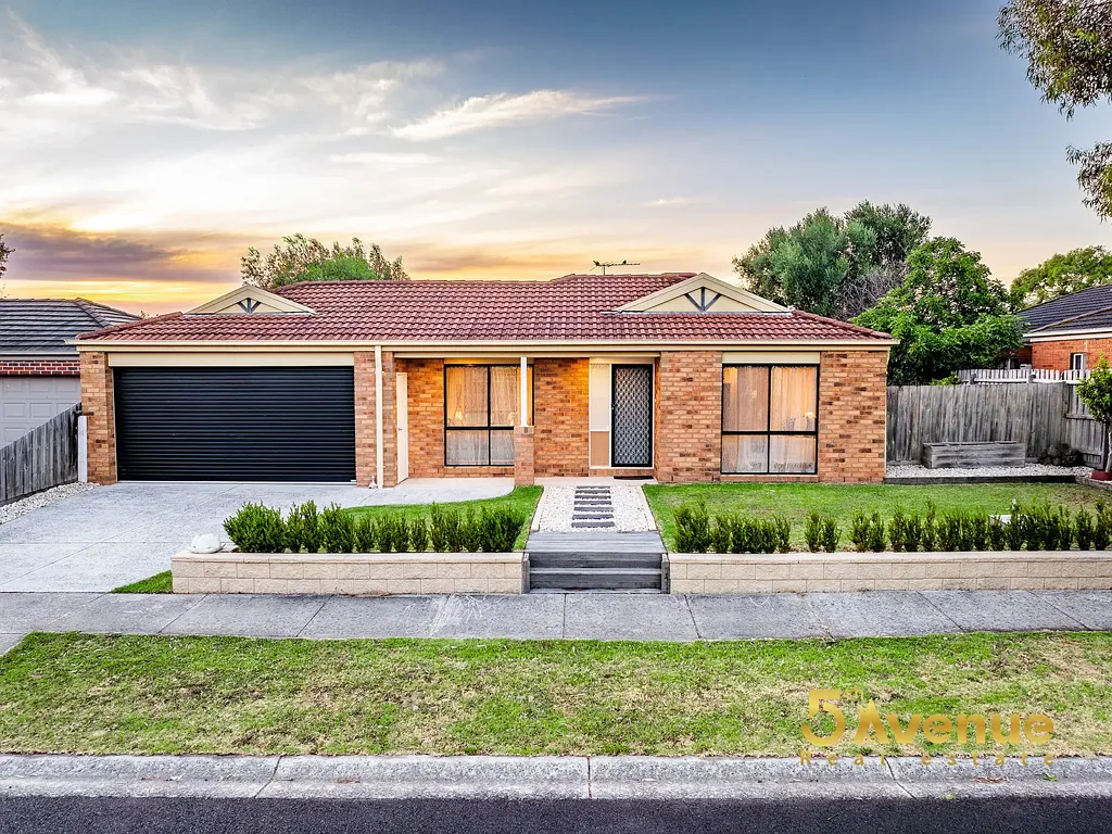 5 Glenisla Way, Berwick, VIC 3806