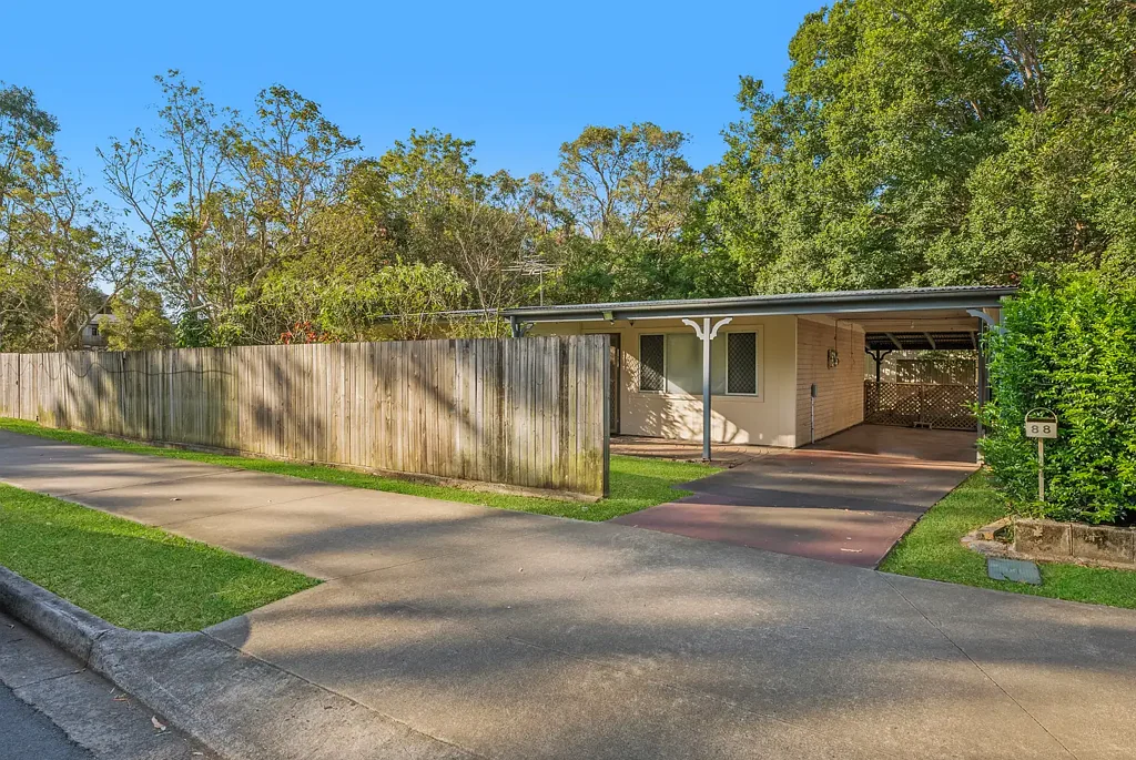 Kallangur 3ห้องนอน Charming Family Home on a Private 966m² Block!