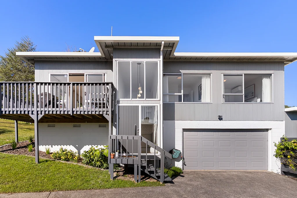 52 Bayview Road, Glenfield, North Shore City, Auckland