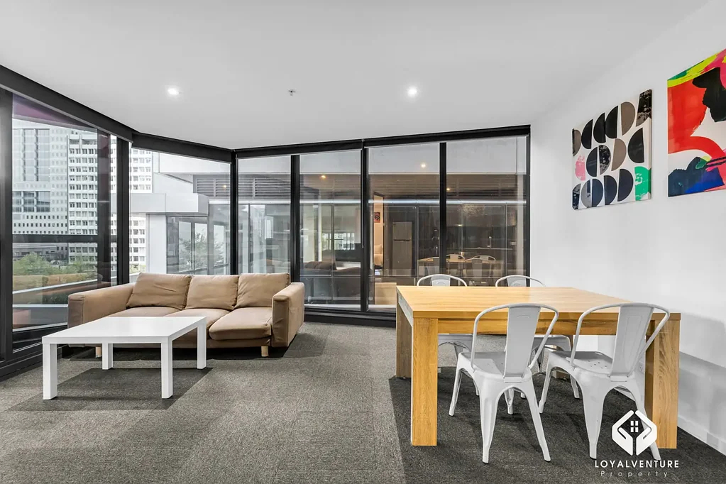 Melbourne 2 Bedroom Premier Living in Melbourne CBD