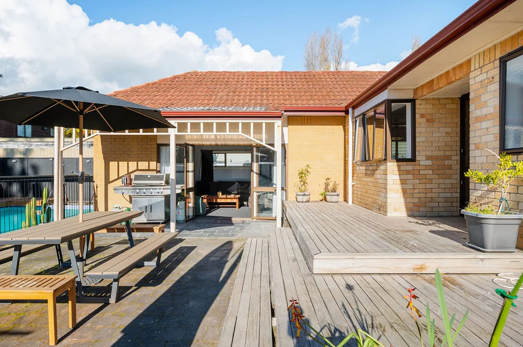 Saint Andrews 4房  Space, Privacy, Pool - All That A Family Needs