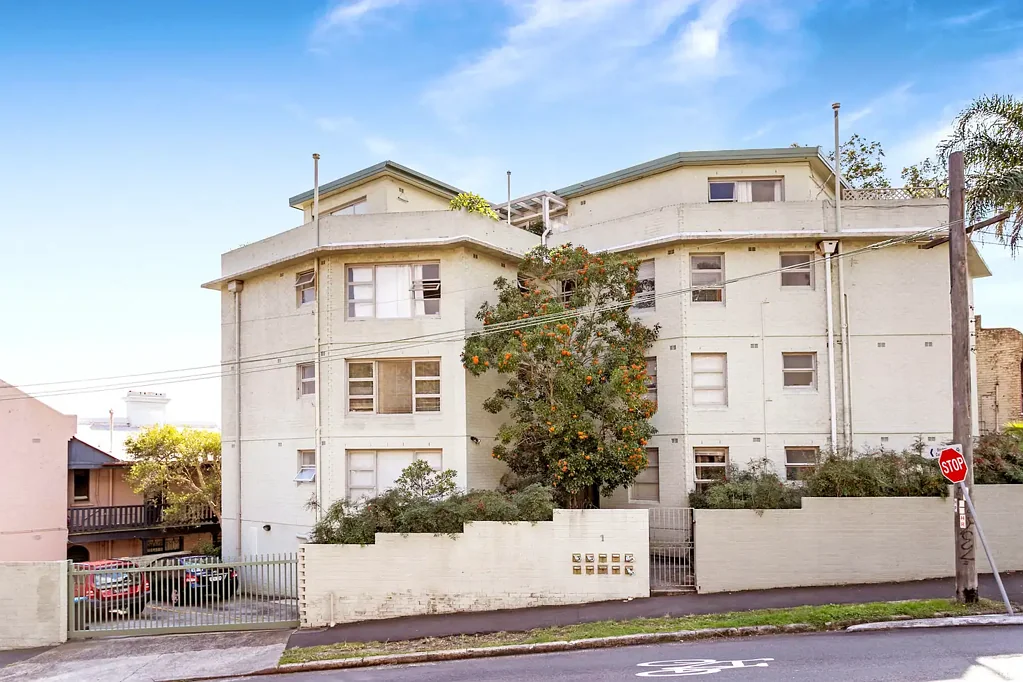Ground floor apartment just moments from Balmain Village