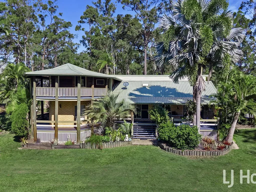 Oakhurst 5غرفة نوم Stunning Family Home