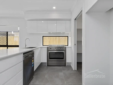 14 Brookview Place, Bahrs Scrub, QLD 4207, 4房, 2浴, House