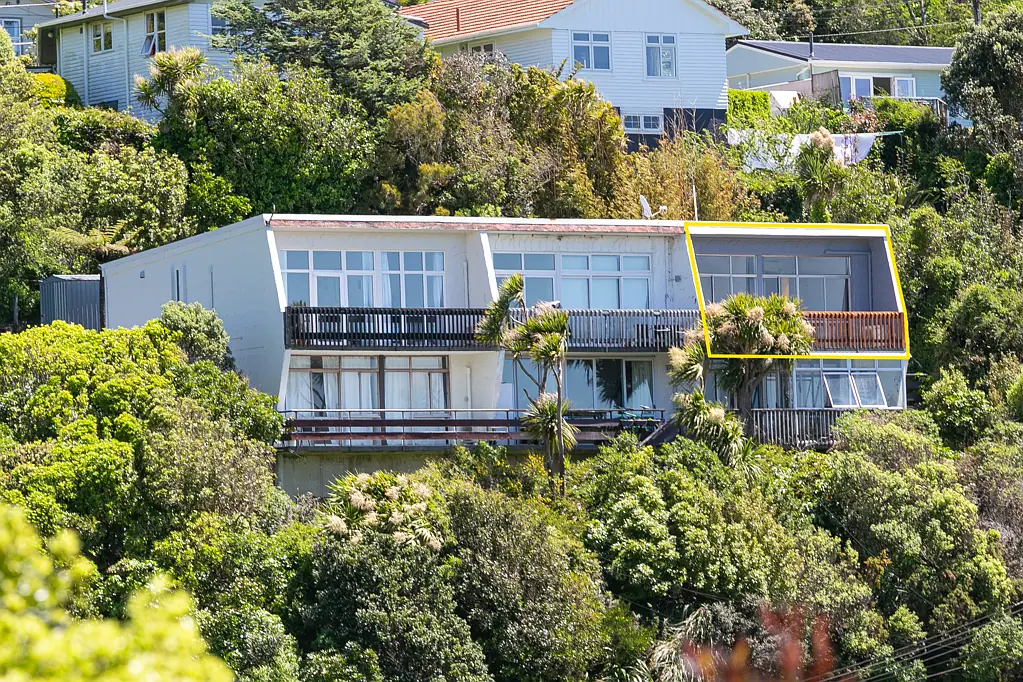 1/17 Wrights Hill Road, Karori, Wellington