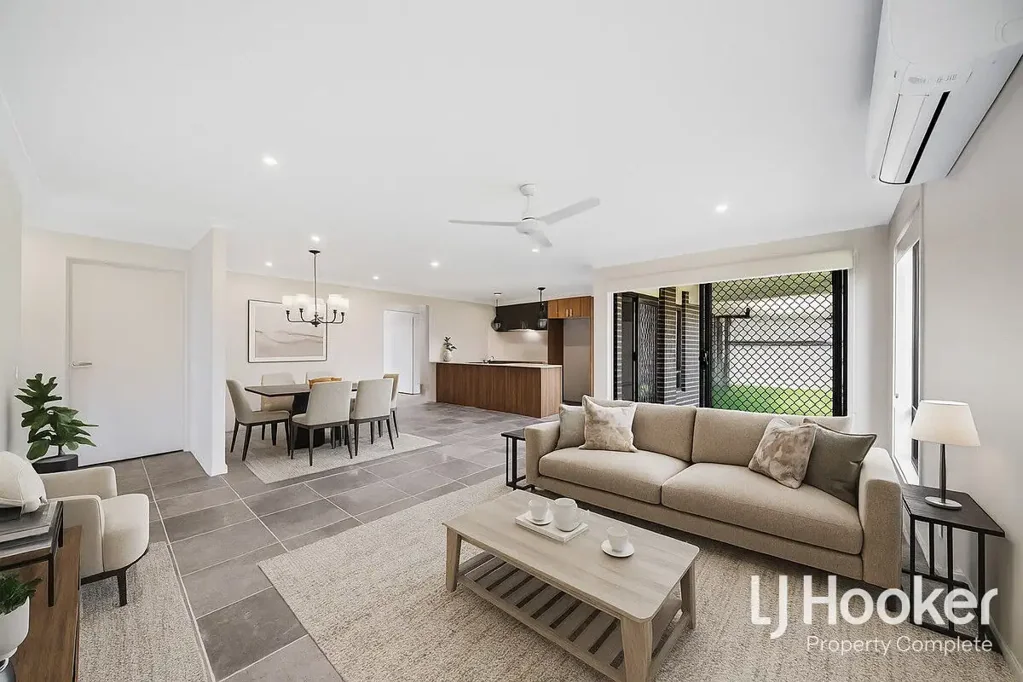 Modern Family Living in Yarrabilba