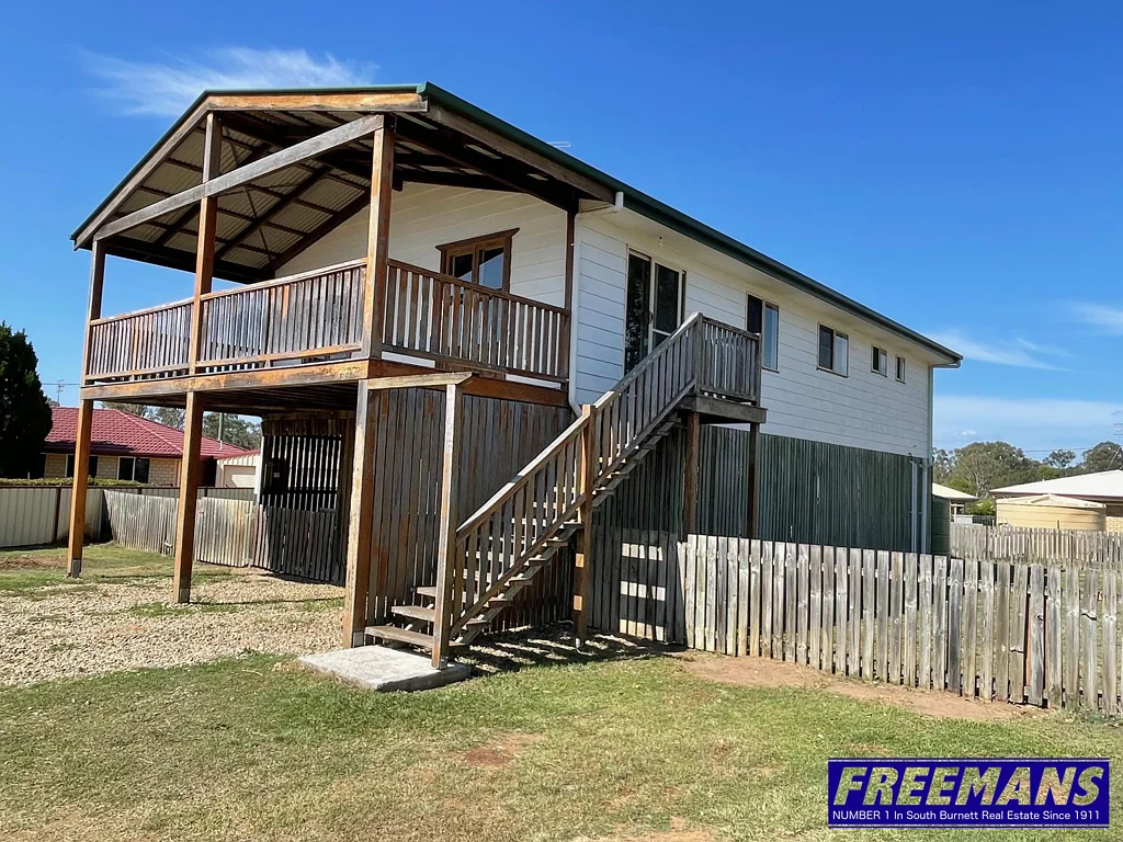 5 Avoca Place, Nanango, QLD 4615