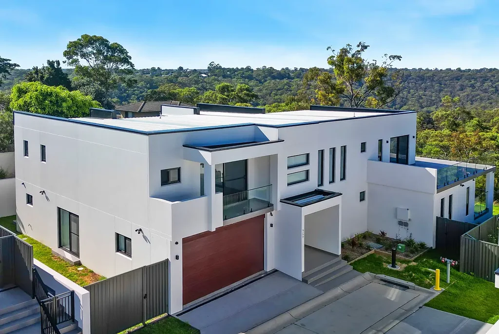 Massive as new residence with studio