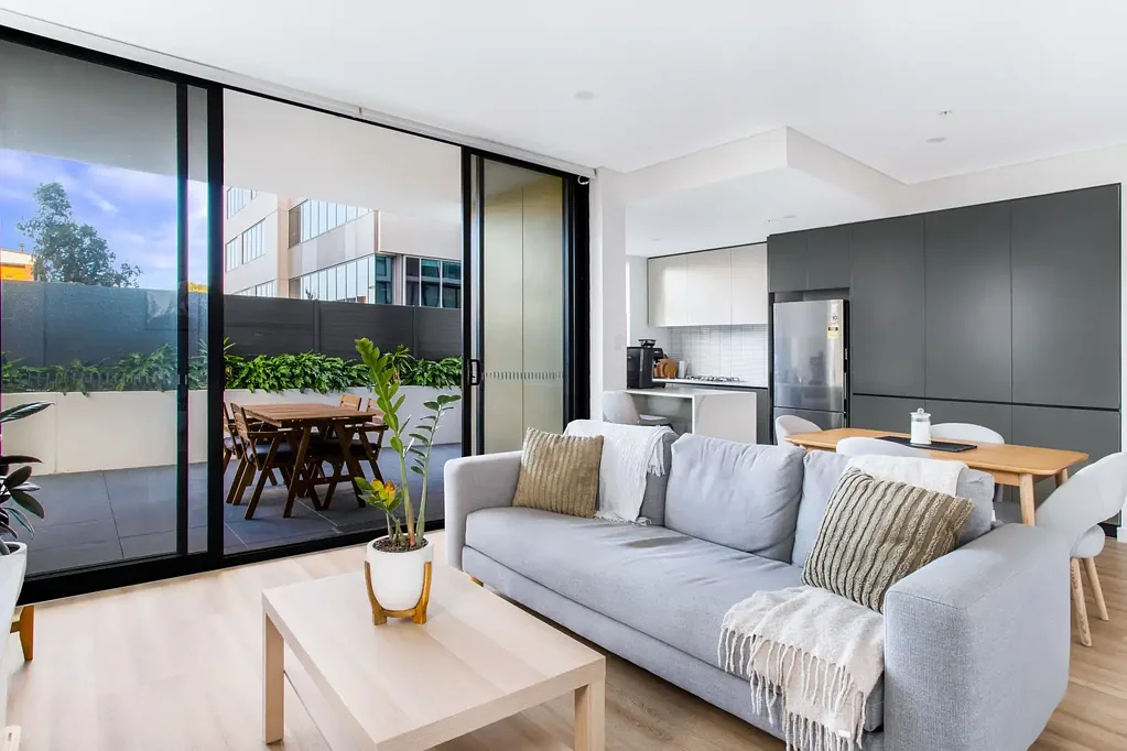 Wollongong 2 Slaapkamer North East Facing With Large Courtyard