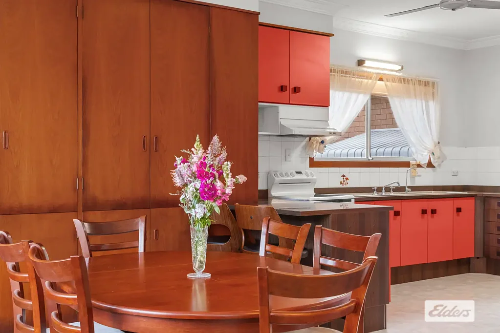 Chillingham 3 Bedroom Mid-Century Charm Under The Gaze Of Mt Warning