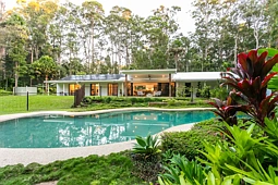 141 Dath Henderson Road, Tinbeerwah