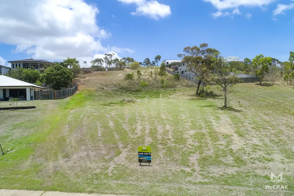 Bowen COASTAL & ISLAND VIEWS - HUGE 1164M2