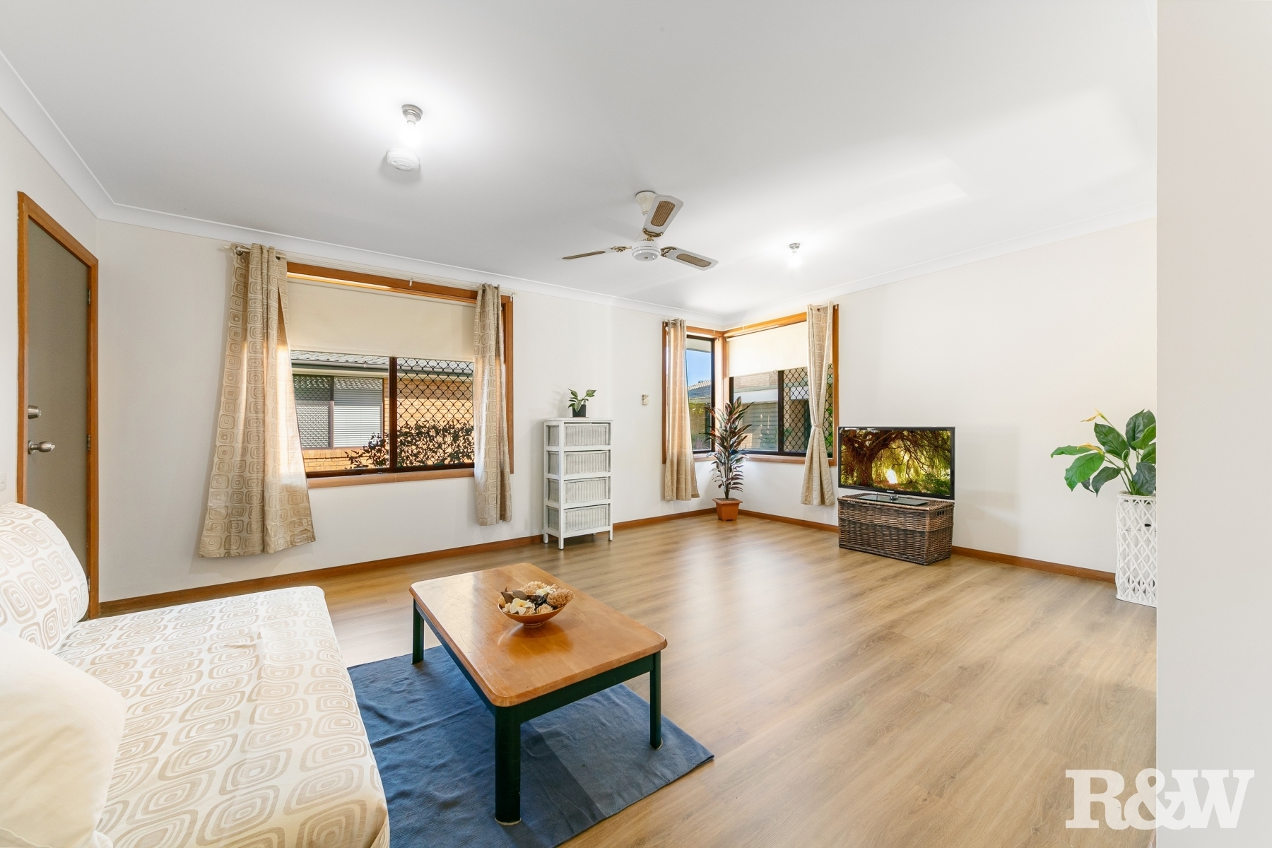 24-26 PRATLEY ST, WOY WOY NSW 2256, 0 phòng ngủ, 0 phòng tắm, House