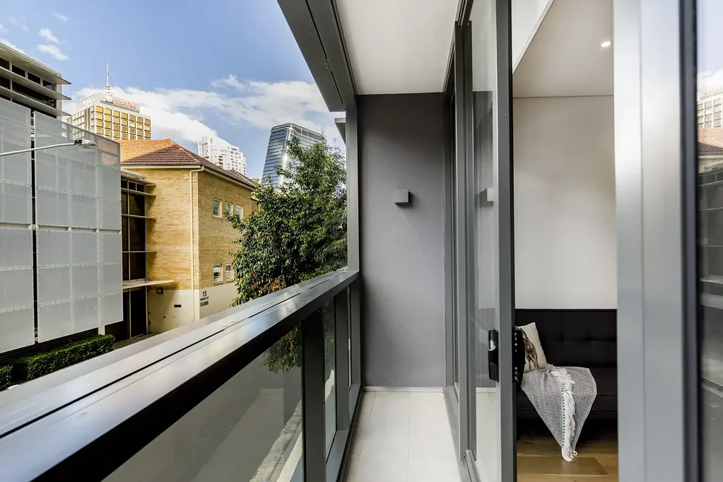 Modern, Partly Furnished Studio Apartment in the Heart of North Sydney