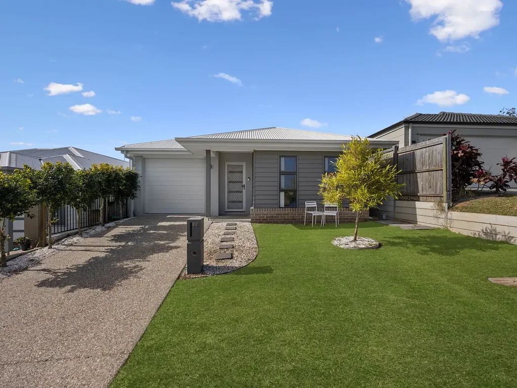 Collingwood Park 3침실 Low-Maintenance Lifestyle - Open Home Saturday (11th) 10:15 - 10:45am